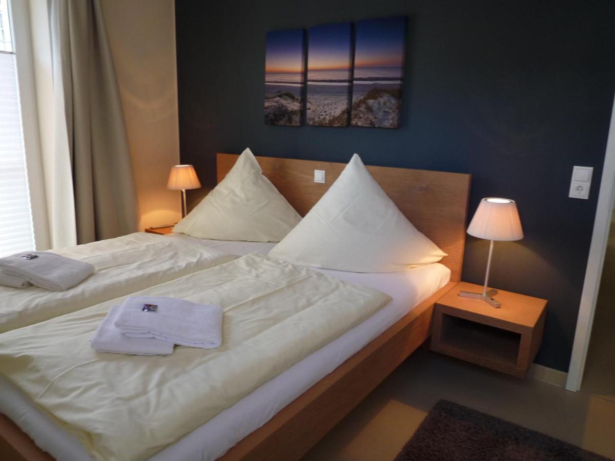 Ostsee Lodges Mit Wellnessbereich Timmendorfer Strand Bagian luar foto